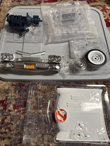 Eaglemoss Fanhome Ghostbusters Ecto-1 Stages 1-8 Partially Assembled - Picture 1 of 7
