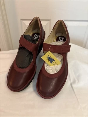 Fly London Yolt Burgandy 皮革 Mary Jane 坡跟正装可调节,尺寸 40W (9W) — 第 1/4 张图片