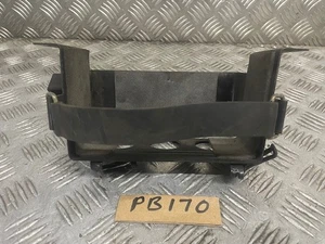 Suzuki GSXR 750 WN Batteriehalter - Bild 1 von 5