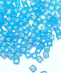 500 Stck. 6 mm Würfel Transparent Blau Gemischte Buchstaben Acryl Alphabete Perlen Zum Selbermachen Basteln - Bild 1 von 3