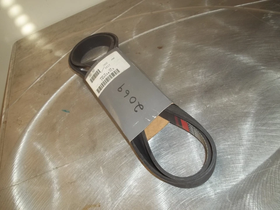 BT5) Correa de motor nueva IH International Fleetrite 1820547C3 Foto 1 de 1