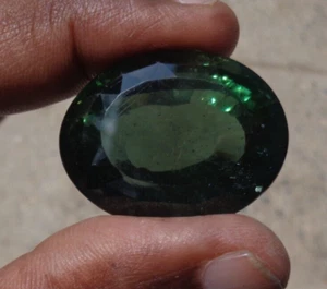 104 Cts 100% Natural Very Rare Big GREEN APATITE Oval Faceted Loose Gemstone - Picture 1 of 17