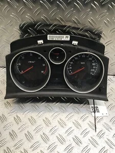 Tacho Opel Zafira B (A05) 1.9 CDTI 88kW 120PS 13216684 Kombiinstrument - Bild 1 von 2