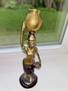 Estatuilla de mujer africana tallada de bronce vintage escultura 7 3/4"" de alto - Imagen 1 de 8