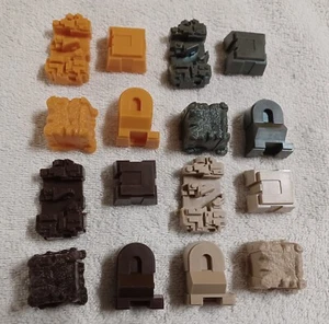 1981 Dark Tower Board Game Original Replacement Parts 16 Building Pieces - Picture 1 of 2