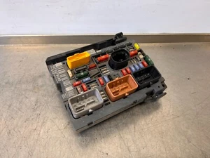 SICHERUNGSKASTENMODUL UNTER MOTORHAUBE FÜR CITROEN PEUGEOT 1.61742HDI 9675878480 - Bild 1 von 4