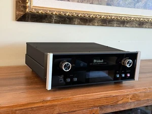 McIntosh C47 Preamplifier  - Picture 1 of 9