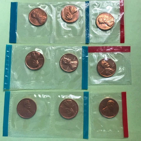 1972 P D S  Lincoln Cents  in US Mint Cello Uncirculated   3 Coins   FREE SHIP Cover