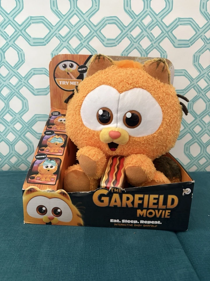 Peluche interactivo Garfield The Movie Eat Sleep Repeat Baby Garfield 10" NUEVO Foto 1 de 4