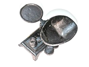 Black Cast Iron Balance Scale - Vintage Small Collectible - No Weights - Picture 1 of 11