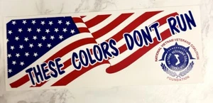 Diese Farben laufen nicht USA patriotische amerikanische Flagge Aufkleber Vietnam Veteranen - Bild 1 von 1