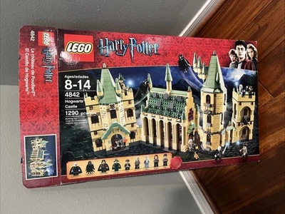 LEGO Harry Potter Castillo de Hogwarts 4842 Desmontado Caja Original e Instrucciones Foto 1 de 4