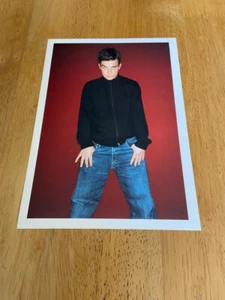 Robbie Williams Printed Signed Photo card 8.5 X 6” Autographed Autograph Print - Picture 1 of 2