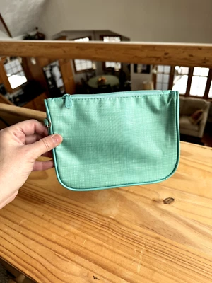 Mini bolsa con cremallera Thirty one turquesa Cross Pop Foto 1 de 4