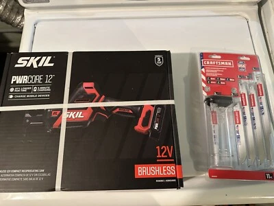 Sierra recíproca inalámbrica SKIL PWR Core 12 sin escobillas 12 V con cargador de salto PWR Foto 1 de 4