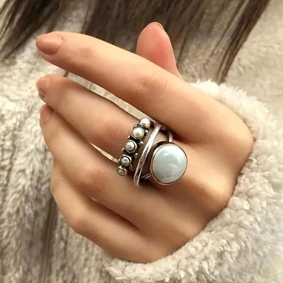 Anillo de perlas de imitación vintage con incrustaciones boho ajustable banda nupcial abierta joyería para mujeres Foto 1 de 4
