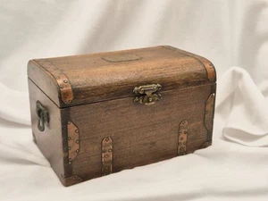Vintage wooden Tallent of Bond street chest shape swiss Cuendet musical Box - Picture 1 of 20