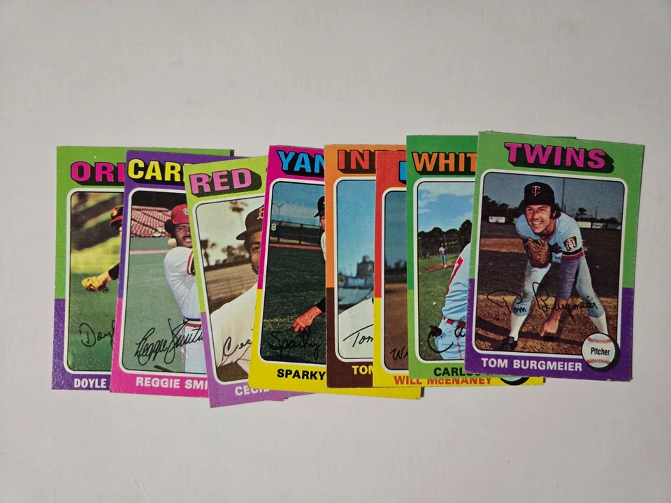 1975 TOPPS MINI BASEBALL CARD #478-570 "PICK A CARD" - Image 1 of 1