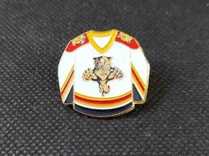 NHL Florida Panthers White Jersey Used Pin Stamped 1993 Off. Lic. Prod. Hockey - Picture 1 of 1