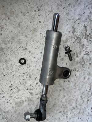 Barra amortiguadora estabilizadora de dirección Busa 1999-2007 SUZUKI GSXR 1300 HAYABUSA Foto 1 de 3