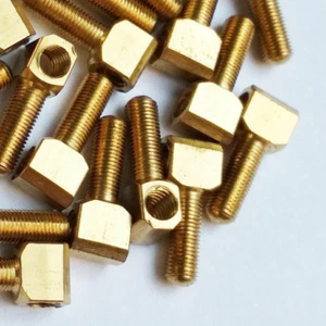 10x 4/4 Violín Arco Ojales Botón Latón Tornillo Todo Nuevo Ajuste Diámetro 3mm Tornillo Perno - Imagen 1 de 1