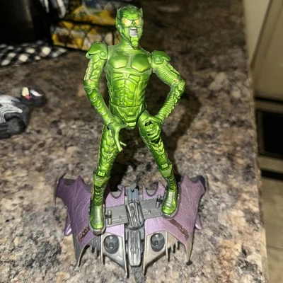 Boneco de ação Toy Biz Spider-man Movie Series 1: Super Poseable Green Goblin... - Imagem 1 de 4