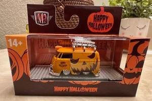 M2 Machines 1960 VW Delivery Van Happy Halloween - Bild 1 von 5