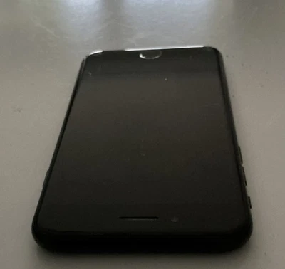 iPhone SE 2020 64GB, Black, Unlocked Smartphone, VGC - Image 1 of 4