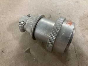 WWII SCR-203 Horse Radio Connector PL-88 - Picture 1 of 2