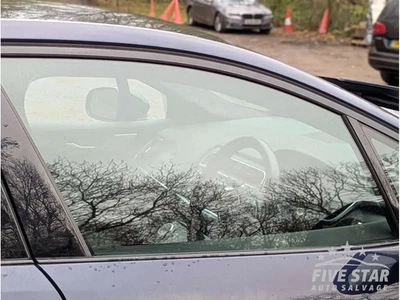 Jaguar I-Pace Front Door Electric Window Regulator With Motor Right 2024 SUV - Image 1 of 3