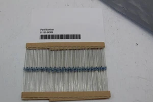 Agilent 01130-81506 82 Ohm Resistor 96 Nos and 01131-94309 Template - Picture 1 of 1