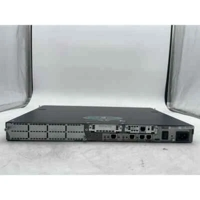 Cisco 2600 Series (2621XM) Modular Access Router - Image 1 of 4