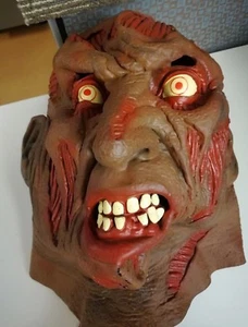 Freddy Krueger Nightmare on Elm Street Fancy Dress Halloween Latex Mask Adjust - Picture 1 of 6