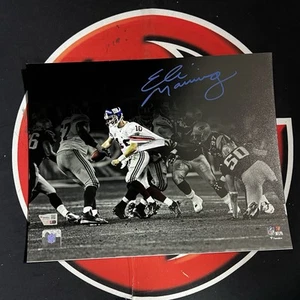 Eli Manning Autographed New York Giants Signed Super Bowl 11x14 Fanatics COA - Picture 1 of 3