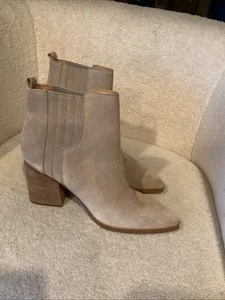 Marc Fisher LTD Yarita Beige Pointed Toe Wedge Heel Boot Bootie Size 12M - Picture 1 of 5