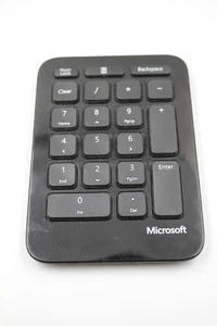 MICROSOFT WIRELESS KEYPAD SCULPT NUMBER PAD BLUETOOTH1558 BLACK NUMERICAL - Picture 1 of 2