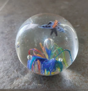 Art Glass Paperweight Lilly and Butterfly - Picture 1 of 4