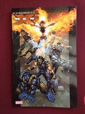 ULTIMATE X-MEN ULTIMATE COLLECTION Vol 2, softcover, 1st print 2007, NM, Marvel