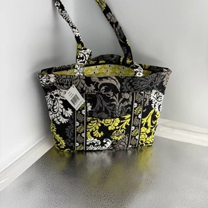 Vera Bradley Mandy Baroque 11450-069 Retired Print. NWT Large Size Zip Pockets - Picture 1 of 6