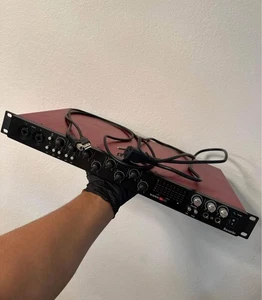 Scarlet 18i20 2nd Gen USB Audio Interface - Picture 1 of 4