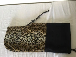 Hot Headz Leopard Fleece Hood 6 in 1 Winter weather Head Gear - Picture 1 of 3