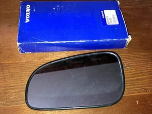 NOS Genuine Volvo 1999-2009 S60 S80 V70 Outside Heated Mirror Glass - Picture 1 of 9