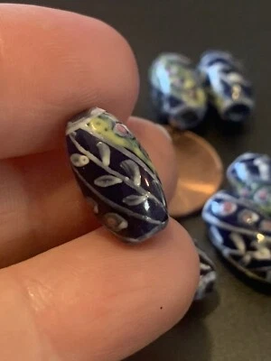 Porcelana pintada a una mano china vintage abalorio azul blanco amarillo ovalado 15 mm Foto 1 de 4