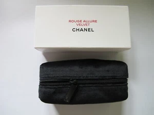 CHANEL RED LOOK MINI BLACK VELVET KIT - Picture 1 of 3