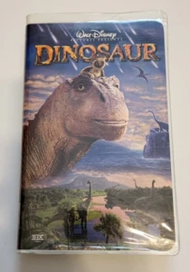 Dinosaur Walt Disney Clamshell VHS Original Owner Tested - Foto 1 di 11