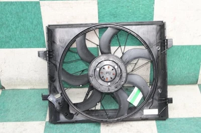 11-22 GRAND CHEROKEE 3.6L Motor Engine Cooling Motor Fan Shroud Assembly Unit OE Foto 1 de 4