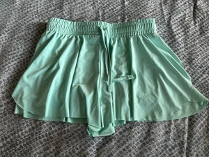 Btween Active Skort Girls Size 14 Mint  New Without Tags - Picture 1 of 2