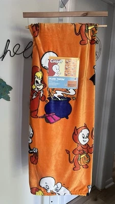 JAY FRANCO AND SONS, INC. NEW Casper the Friendly Ghost Halloween Orange Plush Throw Blanket