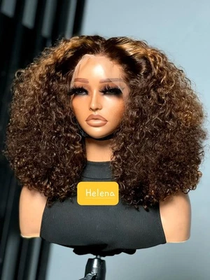 Peluca húmeda y rizada de encaje 13x4, cabello humano 100 % vietnamita, SDD. 250% densidad. Foto 1 de 4