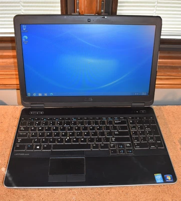 Dell Latitude E6540 Intel Core i5-4310M 4GB 320GB HD Windows 7 Pro 32-bit Webcam - Image 1 of 4